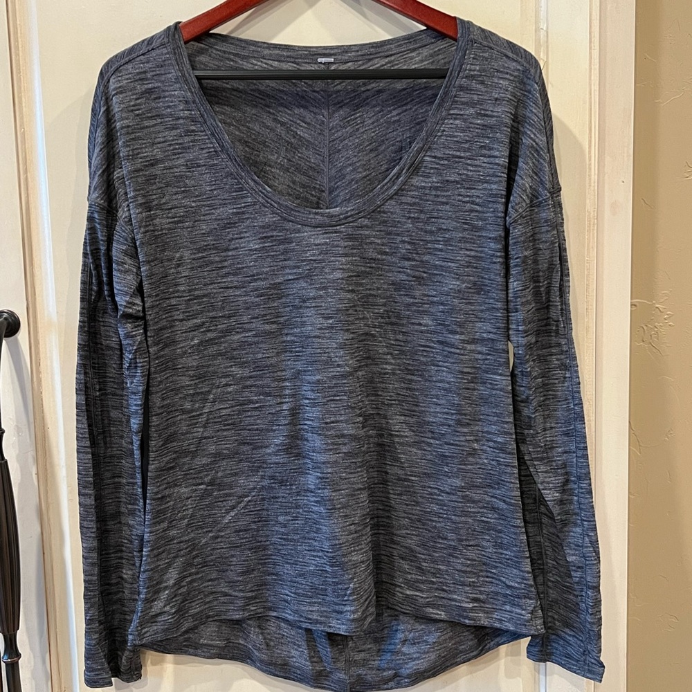 LULULEMON Charcoal Heather Gray Pullover